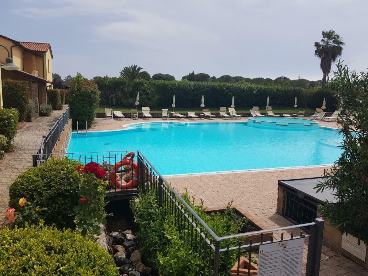 Villaggio Turistico Airone รีโอตอร์โต ภายนอก รูปภาพ